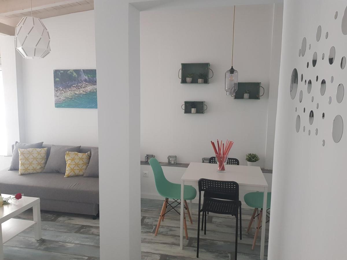 Apt 6 - Apartamento En La Playa De El Palo Màlaga Exteriér fotografie